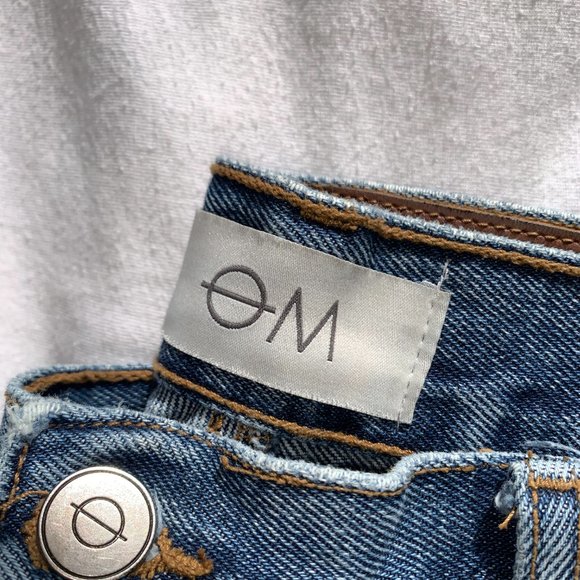 OM Medium Wash Jeans - Picture 3 of 4